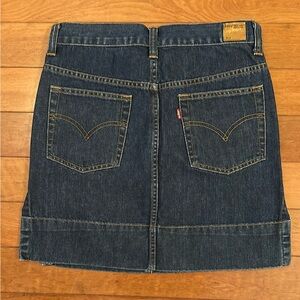 Levi’s Vintage red tag mini skirt size 5